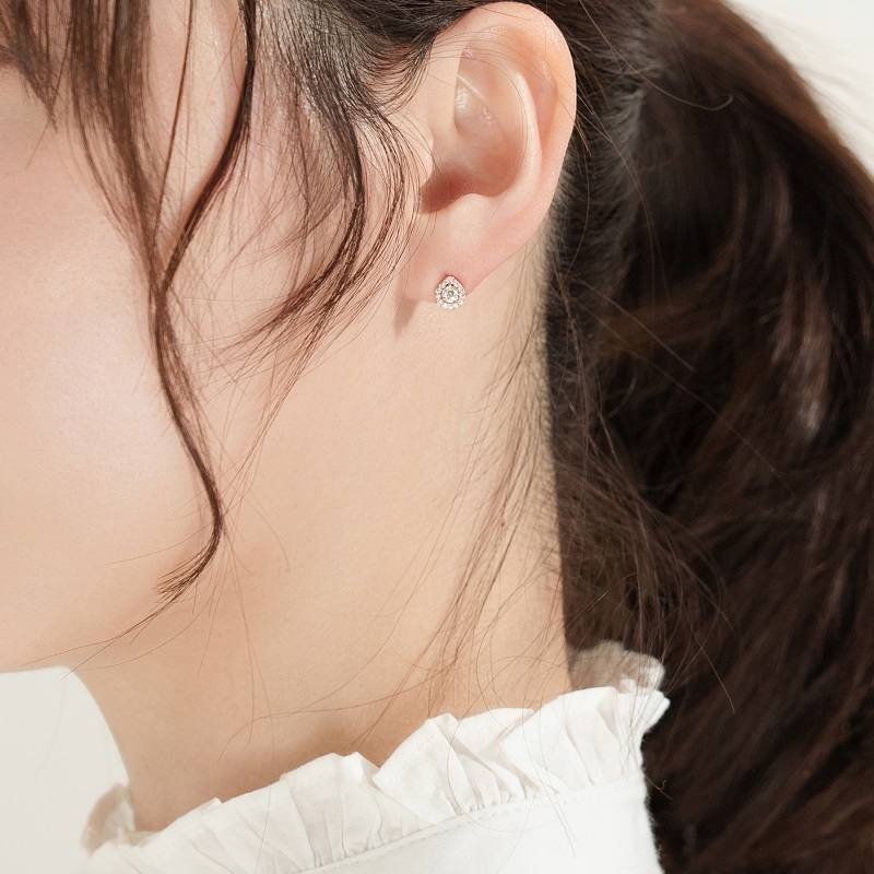〈 甲府ジュエリー 〉K18ピンクゴールド ドロップデザインダイヤピアス 0.34ct 43-6283