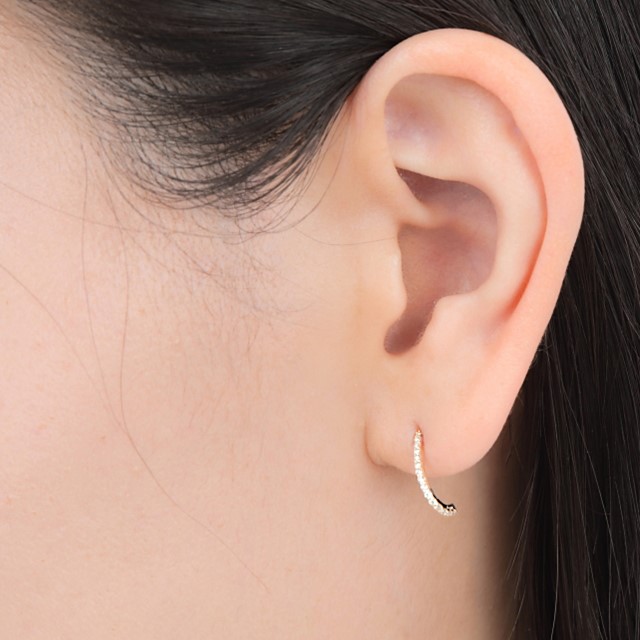 〈 甲府ジュエリー 〉K10PG ダイヤモンド極細ラインピアス　E319DI-R2