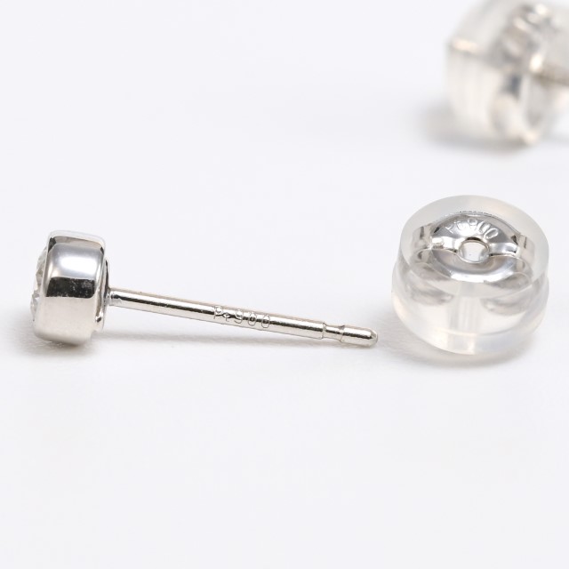 〈 甲府ジュエリー 〉プラチナ Dカラー 計 0.3ct フクリン ダイヤ ピアス BPE-01030P