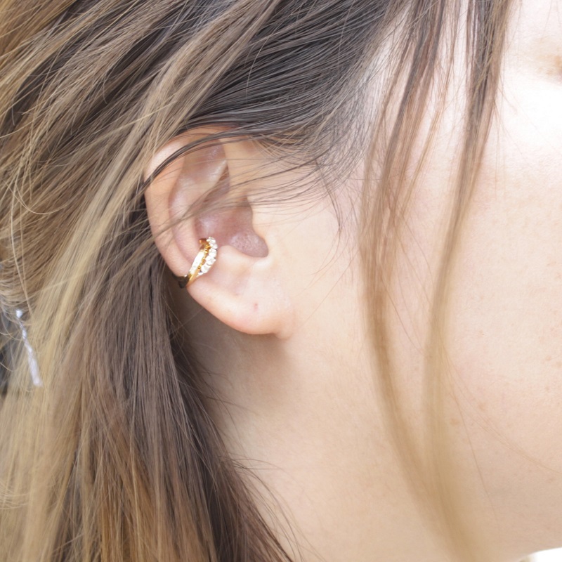 ＜ 甲府ジュエリー ＞k18YG ダイヤモンド 手作り イヤーカフ ジュエリー03187