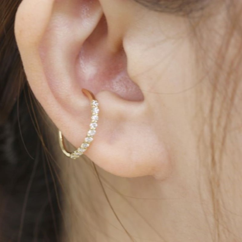 ＜ 甲府ジュエリー ＞18金ダイヤ0.2ctイヤーカフ 1313075EC-k18