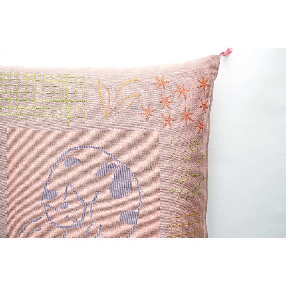 ギュッとしてホッとする小さなザブトン　ひるねのねこシリーズ　まる丸ねこ（ピンク）