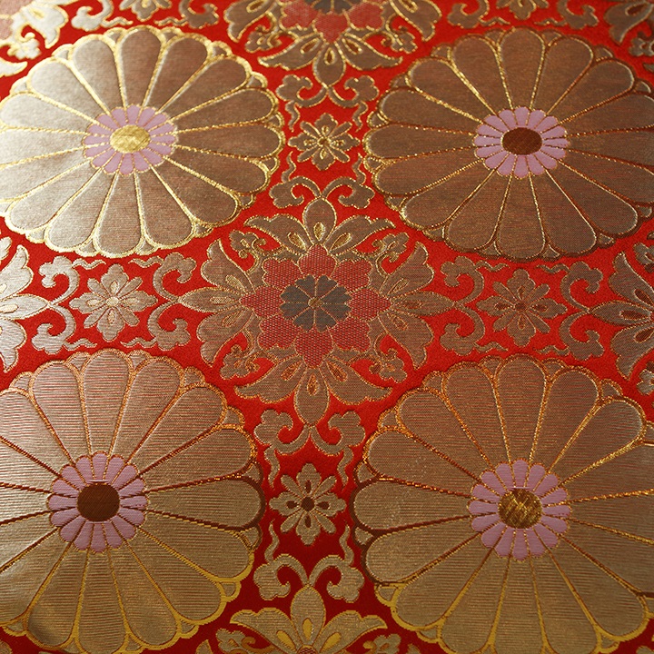 仏前座布団　十六菊　赤色
