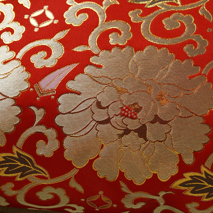 仏前座布団　唐草牡丹　赤色