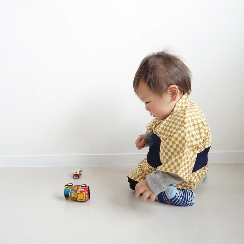 ファースト着物と袴のセット 男の子用（市松文様/辛子色）