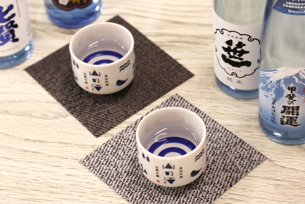 名山の水　山の酒　山梨の酒　純米酒飲み比べ4本セット（180ml×4本）