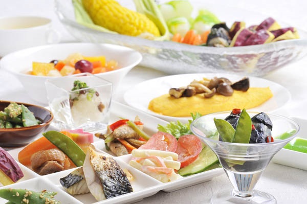 【ハイランドリゾートホテル＆スパ】エグゼクティブフロア宿泊 ツインルーム宿泊（２名様１室・朝食付宿泊券） ホテル＆リゾート 山梨 富士吉田