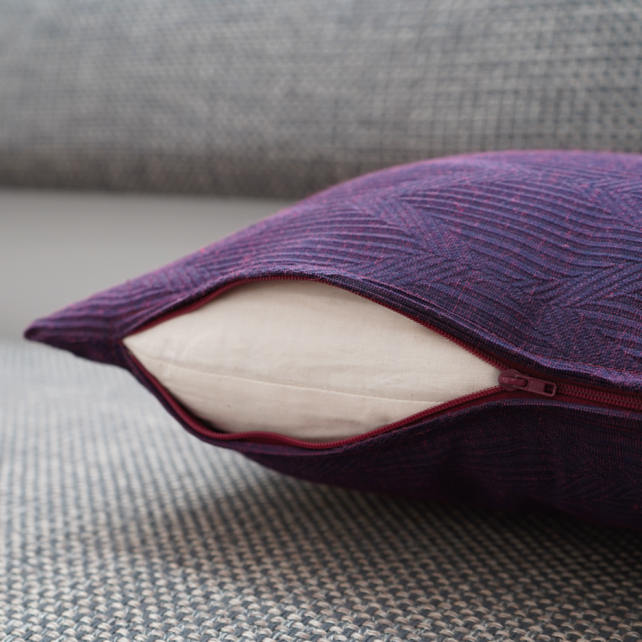 座れるクッション cocioroso GIZA パープル