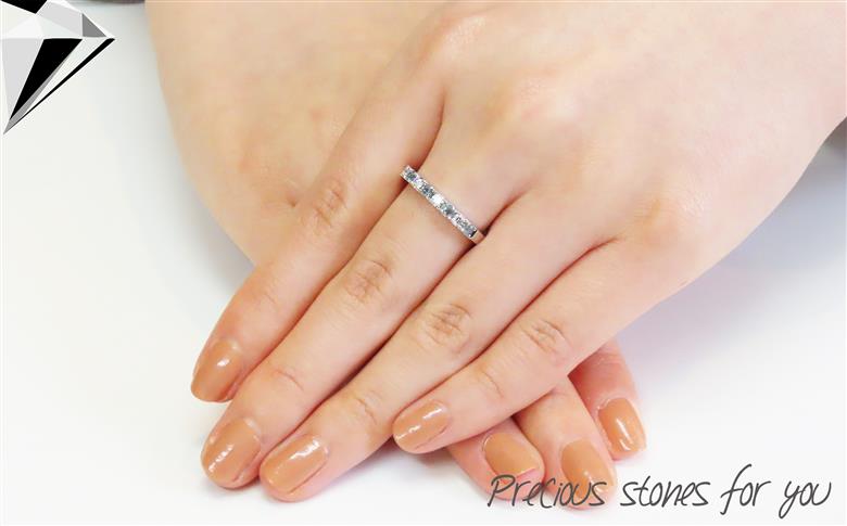 プラチナ アレキサンドライト ダイヤモンド ハーフエタニティ リング　【ジュエリー 指輪】