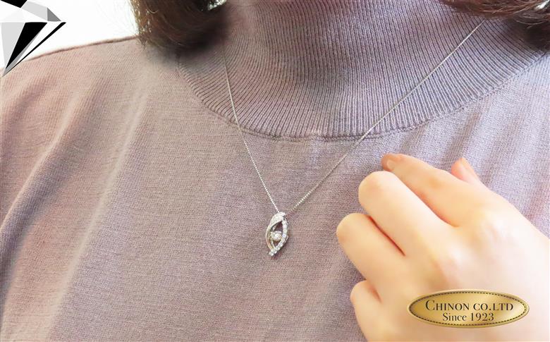 ラウンドブリリアントダイヤモンド トゥインクルストーン ペンダント プラチナ Ｈ＆Ｃ MJ1068　【ジュエリー】