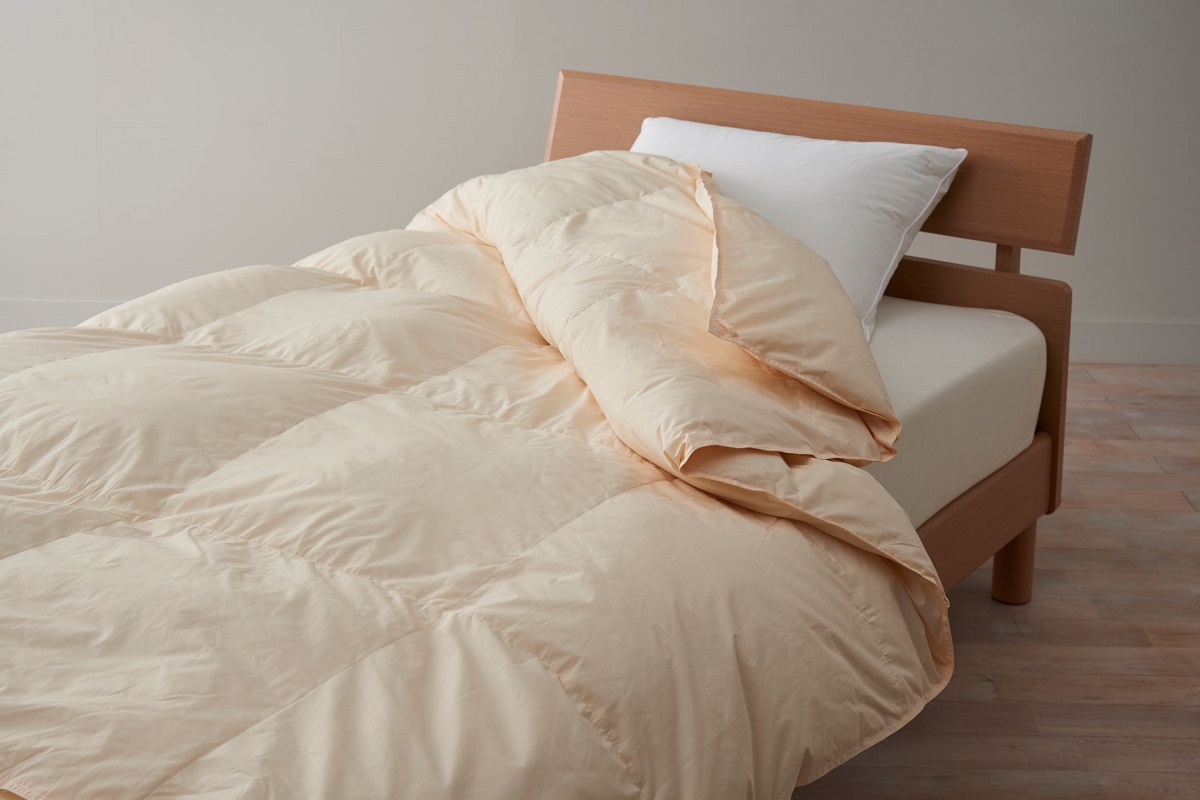 【甲州羽毛ふとん】定期便（年6回）ロイヤルコース/シングル