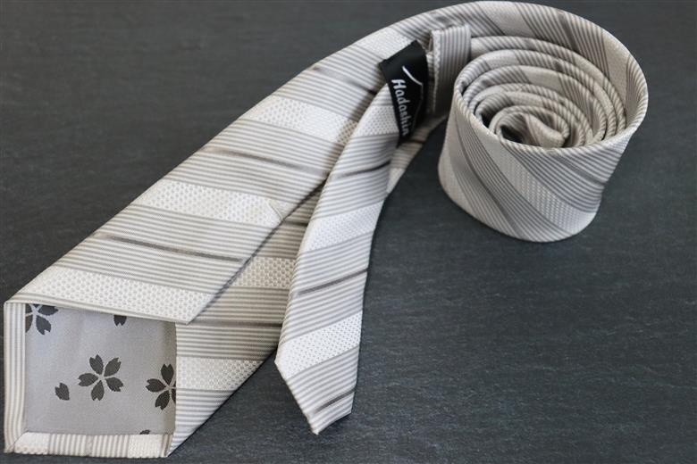 【Hadashin】フォーマルネクタイ ブラック＆シルバー 2本セット ストライプ