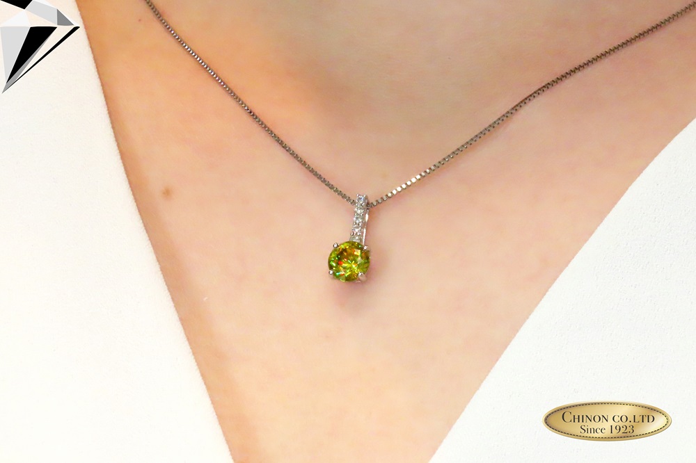 MJ-1099 プラチナ スフェーンペンダント　【ジュエリー】