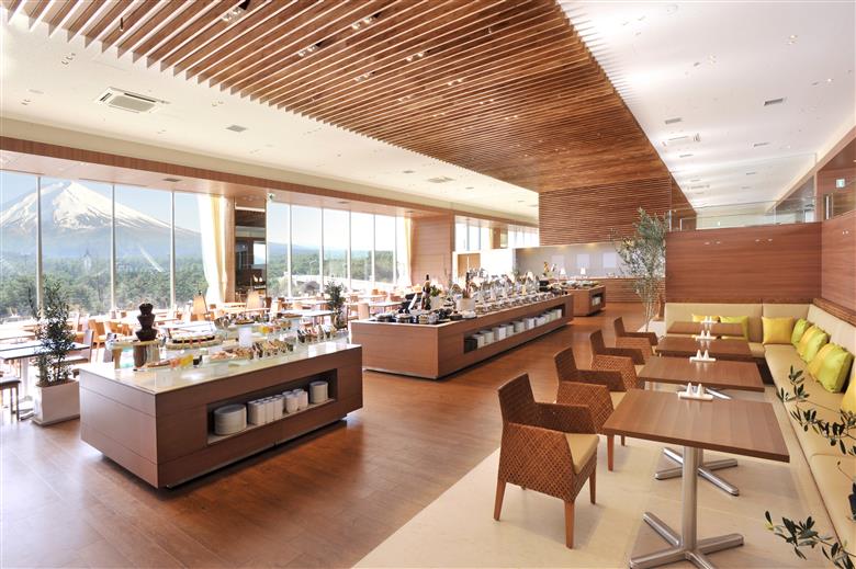 【ハイランドリゾート】ランチブッフェ・ペアチケット