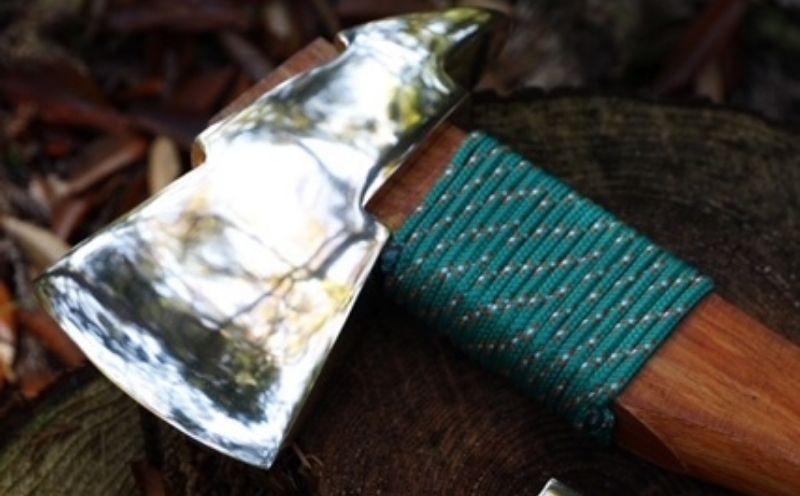 金の薪割り斧（大）キャンプ　アウトドア　薪　DIY