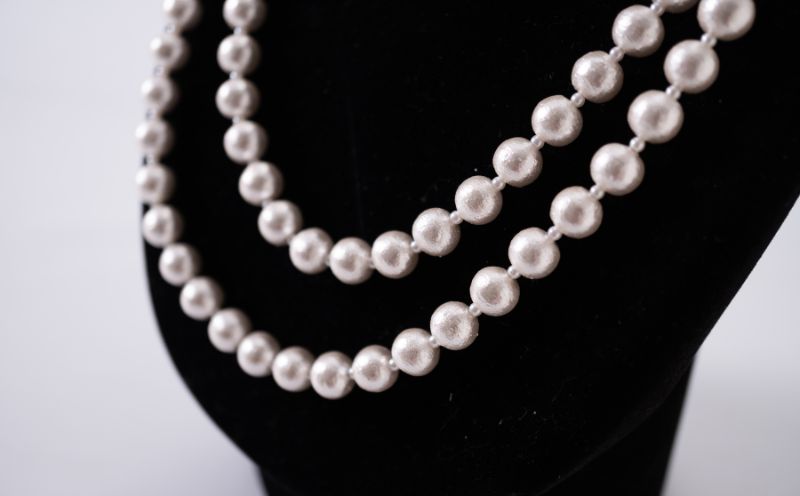 コットンパール「ホワイト」ロングネックレス(金具ゴールド) ホワイト