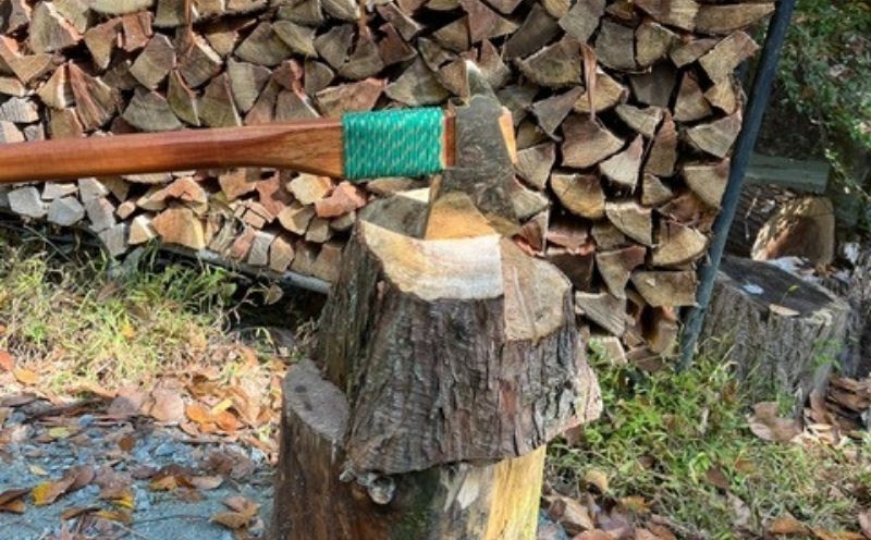 金の薪割り斧（大）キャンプ　アウトドア　薪　DIY