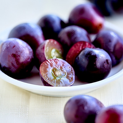 【2026年先行受付】厳選!!池田青果のピオーネ　2房 ふるさと納税　計1kg以上【配送不可地域：離島】