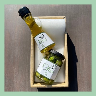 山梨 はぎふる　≪自社農園産≫手摘みオリーブオイル と ≪自家製≫オリーブ塩漬けのセット