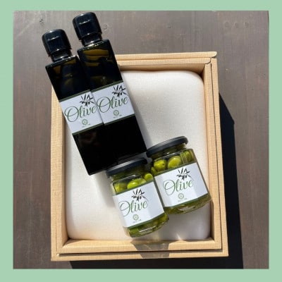山梨 はぎふる　≪自社農園産≫手摘みオリーブオイル と ≪自家製≫オリーブ塩漬け　各2本セット
