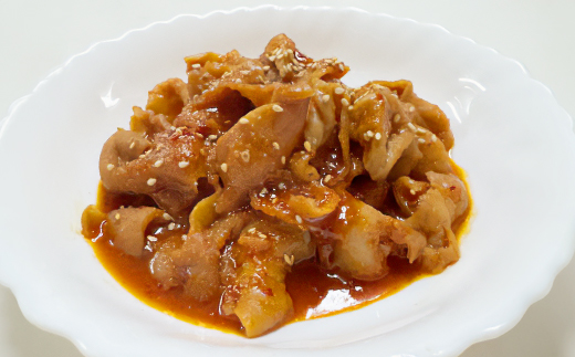 味研　ピリ辛豚もつ焼き(冷凍)　1kg (200g × 5パック)【配送不可地域：離島】