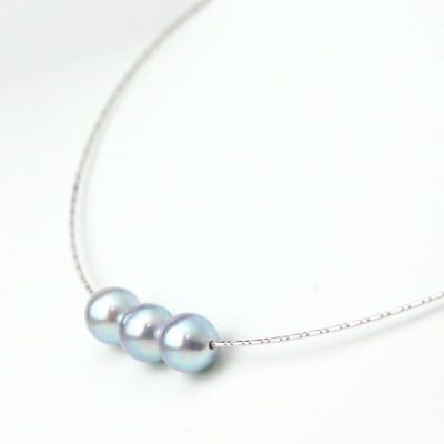 K18WGあこや真珠ナチュラルブルー8.0-8.5mmオメガタイプスルーネックレス【配送不可地域：沖縄県】