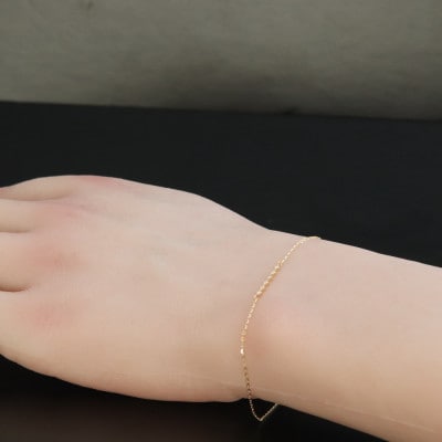 K18ダイヤモンドチェーンブレスレット【ダイヤ0.04ct・17cm】マグネット【配送不可地域：沖縄県】