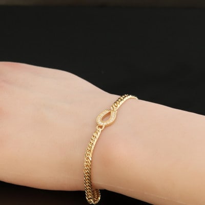 K18馬蹄ブレスレット【ダイヤ0.14ct・18cm】【配送不可地域：沖縄県】