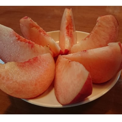 2026年発送【旬の桃8～10玉 約3kg】坂の上の桃 硬くて甘い!食べ応え抜群!山梨県山梨市産【配送不可地域：離島】