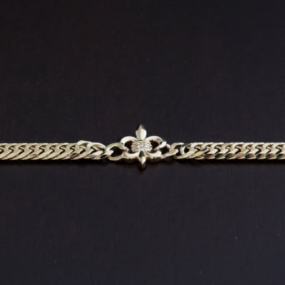 K18百合の紋章ブレスレット【ダイヤ0.01ct・18cm】【配送不可地域：沖縄県】