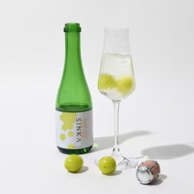 SINKA-真果-(シャインマスカット スパークリングワイン)2本セット