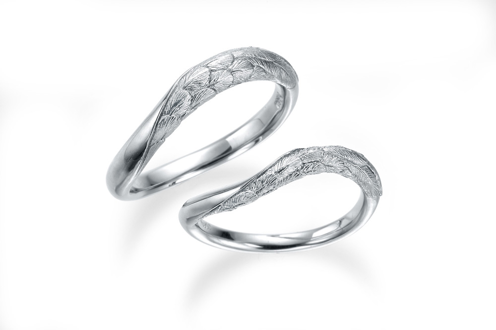 ブルージュの羽根リング　レディース【サイズ：8号～16号（1号刻み）】