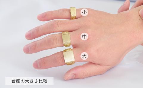 K18 手彫りシグネットリング (小)