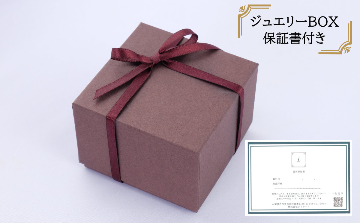 シンプルピアス　K18（ダイヤ）