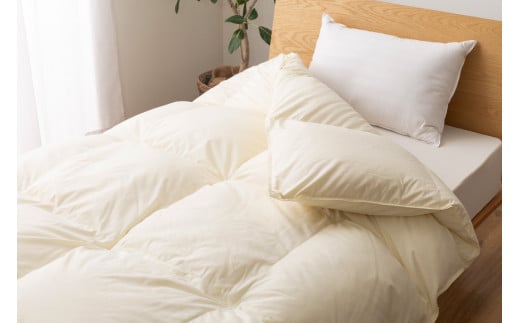 【春秋用】中厚 羽毛布団 合掛け シングル ホワイトダックダウン93％ アイボリー 無地 0.8kg [川村羽毛 山梨県 韮崎市 20741733] 羽毛 布団 ふとん 羽毛ふとん 合掛け布団 400dp