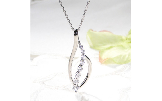 ネックレス プラチナ PT900【0.33ct】ダイヤモンド リーフ ペンダント 葉 雫 ドロップ レディース 【f263-pt】 [株式会社オーダーメイドジュエリーメイ 山梨県 韮崎市 20742672] アクセサリー アクセ ジュエリー ダイヤ レディース
