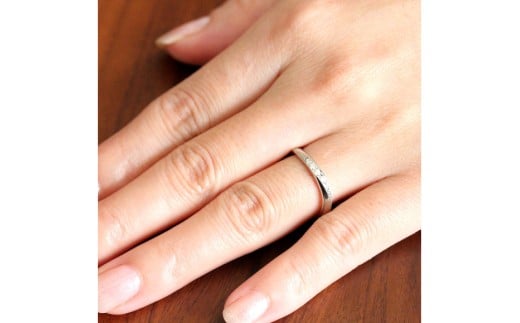 指輪 結婚指輪 ペアリング PT100 プラチナ10％ ダイヤ 0.05ct ブラックダイヤ 0.01ct マリッジリング リング アクセサリー ジュエリー アクセ 【232-pt100s】 [オーダーメイドジュエリーメイ 山梨県 韮崎市 20745199]