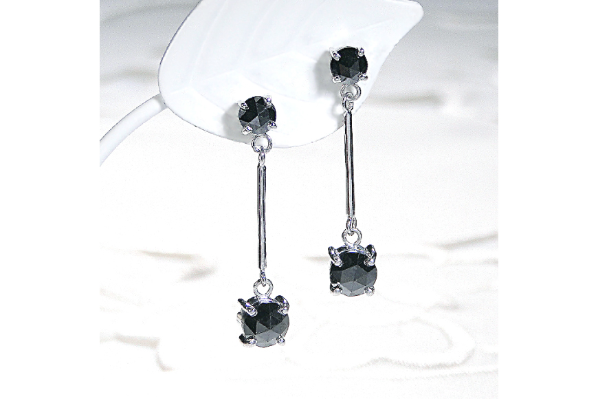 ピアス スタッドピアス プラチナ PT900 ブラックダイヤモンド 2.16ct ぶら下がり レディース 黒ダイヤ 揺れるピアス アクセサリー アクセ ジュエリー 【f223-pt】 [オーダーメイドジュエリーメイ 山梨県 韮崎市 20745211]