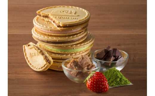 【クール便でお届け】クッキア 焼き菓子 4種32枚入×3箱 [ちぼりスイーツファクトリー 山梨県 韮崎市 20743423] お菓子 洋菓子 クッキー 個包装 詰め合わせ 焼菓子 赤い帽子