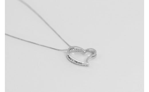 K18GW ダイヤ 21個 ハート ペンダントネック Islauth10 [Islauth 山梨県 韮崎市 20743430] アクセサリー ネックレス ジュエリー ダイヤ シンプル おしゃれ ハートプレゼント ギフト 贈りもの 贈答