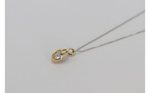 K18/K18WG ダイヤ 1個石 メレーダイヤ 7個のペンダント Islauth12 [Islauth 山梨県 韮崎市 20743432] アクセサリー ネックレス ジュエリー ダイヤ シンプル おしゃれ プレゼント ギフト 贈りもの 贈答