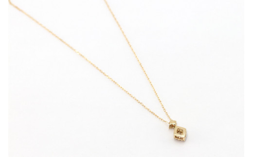 ペンダント K10YG ダイヤメレー数付 Islauth41 [Islauth 山梨県 韮崎市 20743202] アクセサリー ネックレス ジュエリー ダイヤ シンプル おしゃれ プレゼント ギフト 贈りもの 贈答