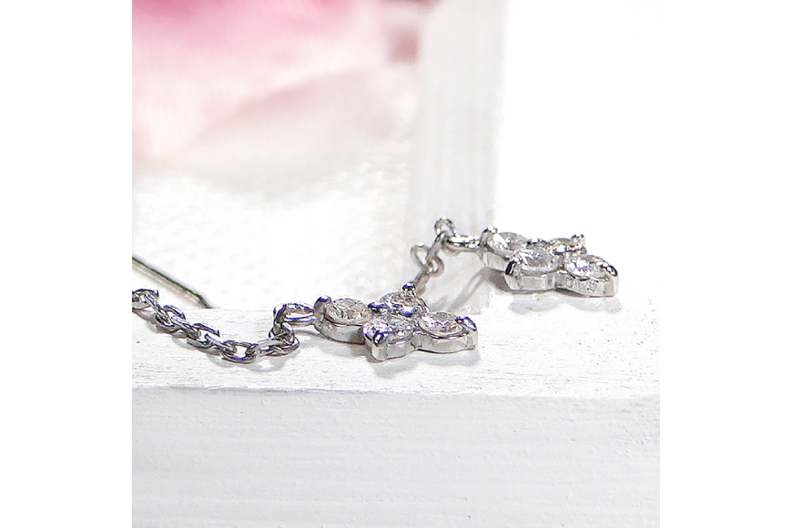 ピアス プラチナ PT900 ダイヤモンド 0.2ct クロス 【f104-pt】 [オーダーメイドジュエリーメイ 山梨県 韮崎市 20745083] ジュエリー アクセサリー かわいい 十字架 チェーン レディース ダイヤ 揺れるピアス