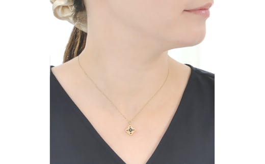 ネックレス K18YGイエローゴールド ダイヤモンド 0.15ct サファイア スクエア クローバー ペンダント 18金 菱形【f271-k18yg-bs】 [株式会社オーダーメイドジュエリーメイ 山梨県 韮崎市 20742925] アクセサリー アクセ ジュエリー