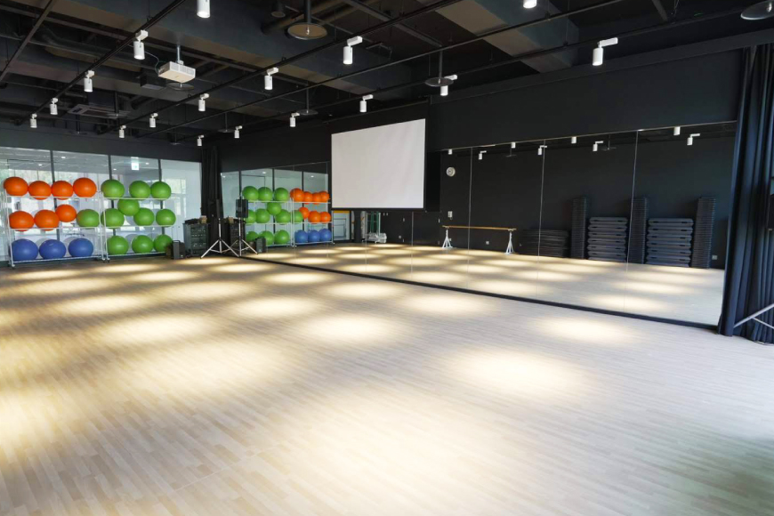 東京エレクトロン 韮崎アリーナ トレーニングジム＆映像レッスン1ヵ月定期券 1枚 [美津濃株式会社 山梨県 韮崎市 20745310] ジム 定期券 トレーニング 韮崎 スタジオ 利用券 スポーツジム チケット 体験