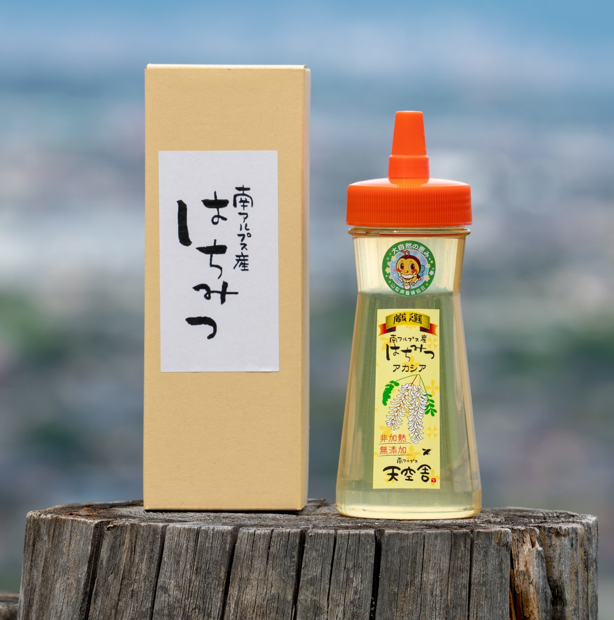 2-9-58 自家のミツバチが集める南アルプス上宮地産　黄金色のアカシアはちみつ　注ぎ型ボトル 440g ２本 ALPAB064