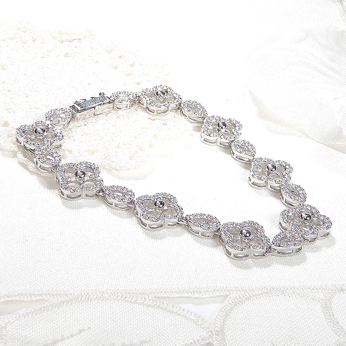 ブレスレット プラチナ Pt900 ダイヤモンド 1.8ct クローバー ドロップ モチーフ テニスブレスレット ゴージャス ダイヤモンドブレス ダイヤブレスレット 腕輪 四つ葉 豪華 レディース 透け感 ジュエリー【f291-pt】 ALPAZ172