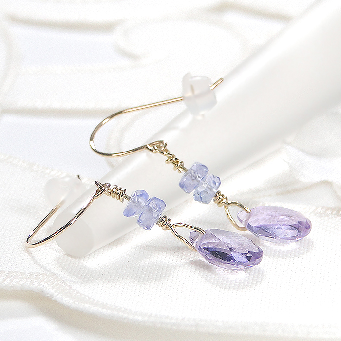 フックピアス K18YG タンザナイト アメジスト ペアシェイプ 18金 揺れるピアス 2月 12月 誕生石 クリスマス ジュエリー【f163-k18yg-am】ALPAZ182