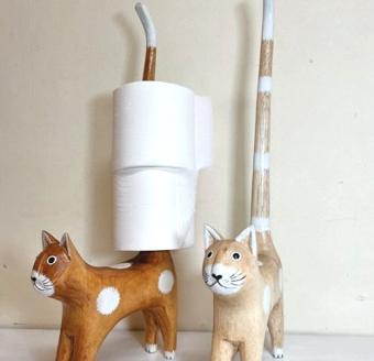 【選べる2色】しっぽネコトイレットペーパーホルダー　 ナチュラルカラー２色