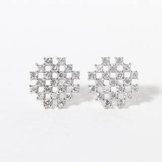 プラチナシンメトリーダイヤモンドピアス　0.28ct　　BQ74